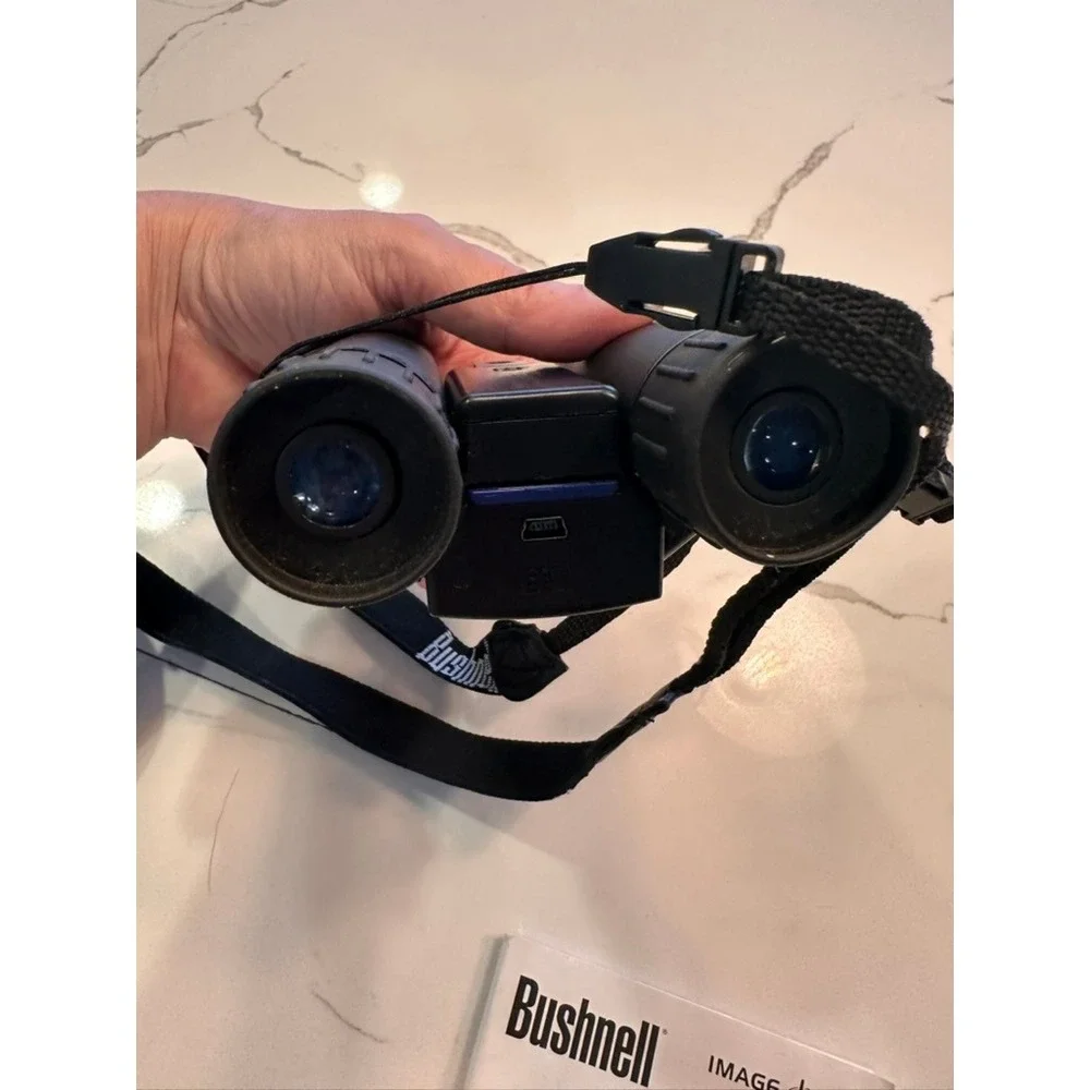 Bushnell ImageView Digital Camera Binoculars Black with Case and Manual 111026